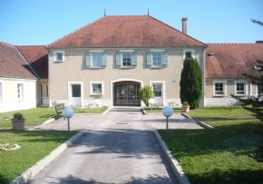 Photo RESIDENCE LE CEDRE &agrave; 89520 TREIGNY places disponibles
